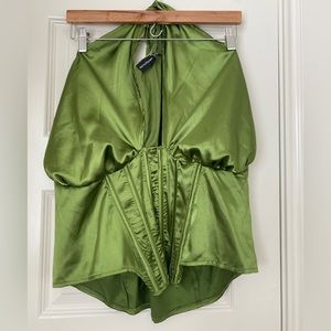 PrettyLittleThing, size 22